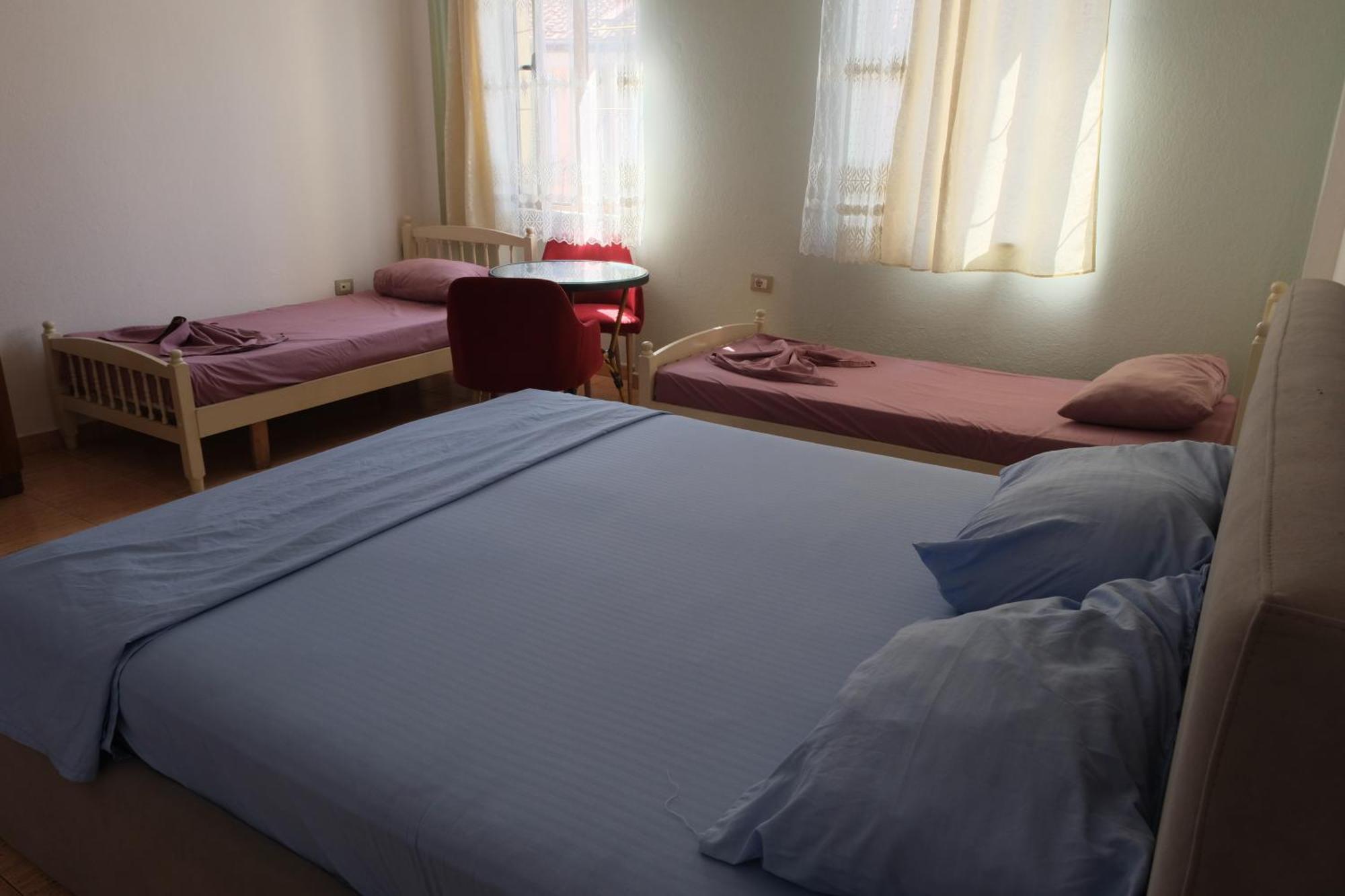 My Hostel - Privates And Dorms Shkodër Extérieur photo