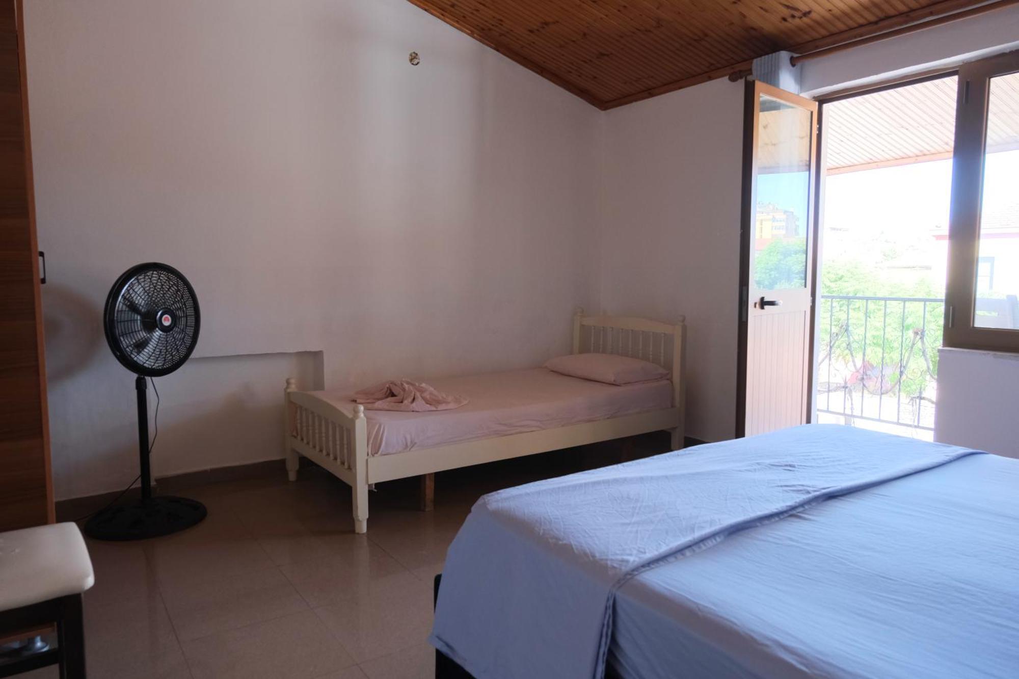 My Hostel - Privates And Dorms Shkodër Extérieur photo